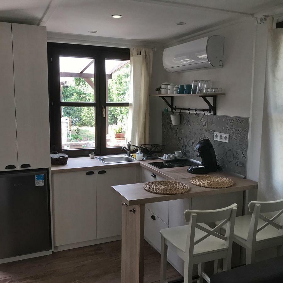 Aranypart Apartmanhazak Tiszakecske Ngoại thất bức ảnh
